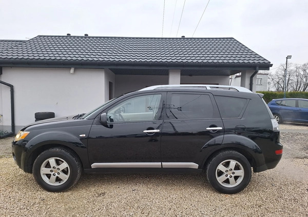 Mitsubishi Outlander cena 30900 przebieg: 184000, rok produkcji 2007 z Kutno małe 781